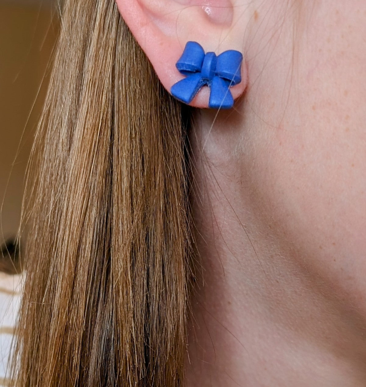 Mini Bow Stud