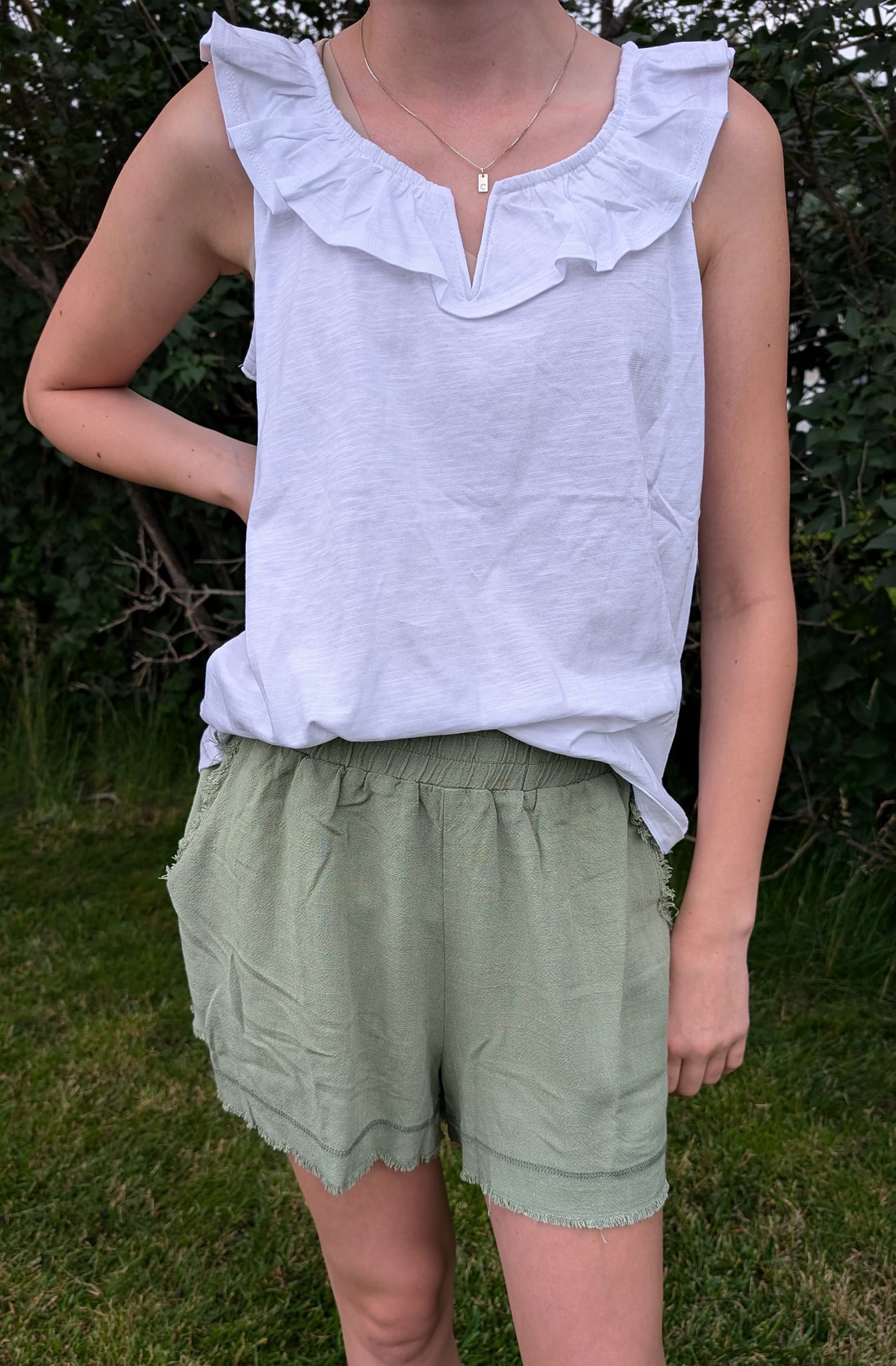 Olive Linen Fray Shorts